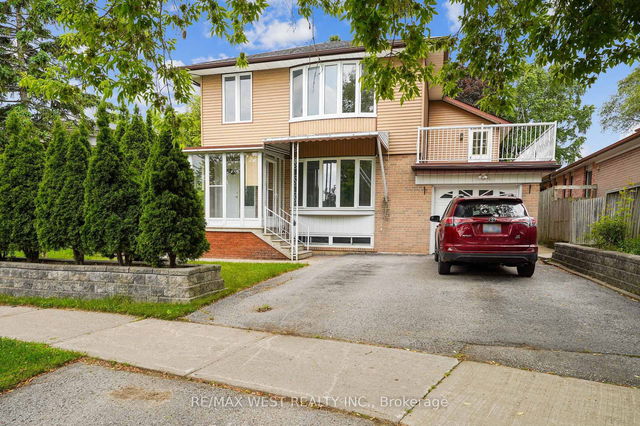 90 Merkley Square