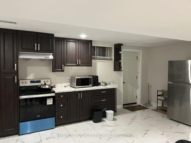 Basement one room - 6 Partridge Lane