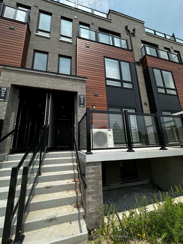 18 - 145 TAPSCOTT Road