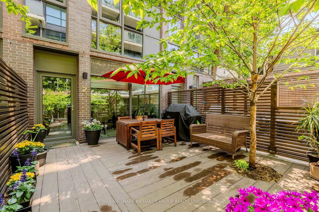 TH2 - 1331 Queen Street E