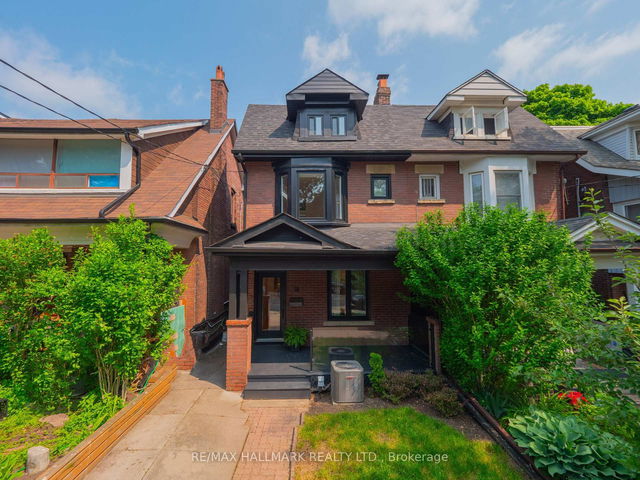 18 Millbrook Crescent