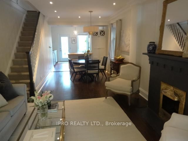 Detached House for sale at 86 Bertmount Avenue, Toronto, South Riverdale, M4M 2X9 - MLS: E12215109