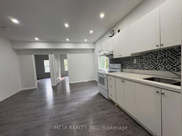 2B - 35 Duncombe Boulevard