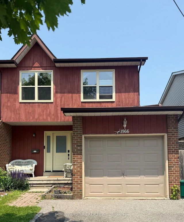 1966 Faylee Crescent