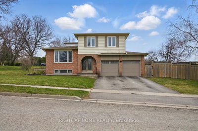 65 Heath Cres, Scugog - Port Perry image-0-3