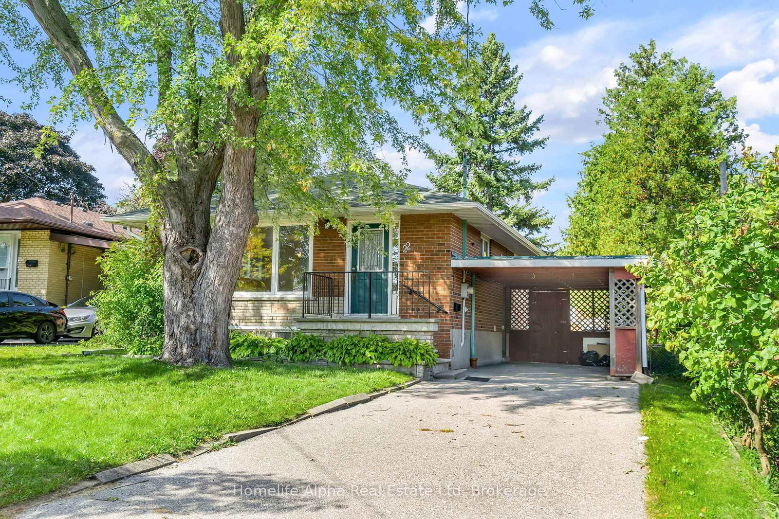 Detached House for sale at 22 Denver Place, Toronto, Woburn, M1H 2P1 - MLS: E12216142