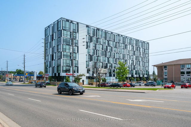 210 - 1900 Simcoe Street