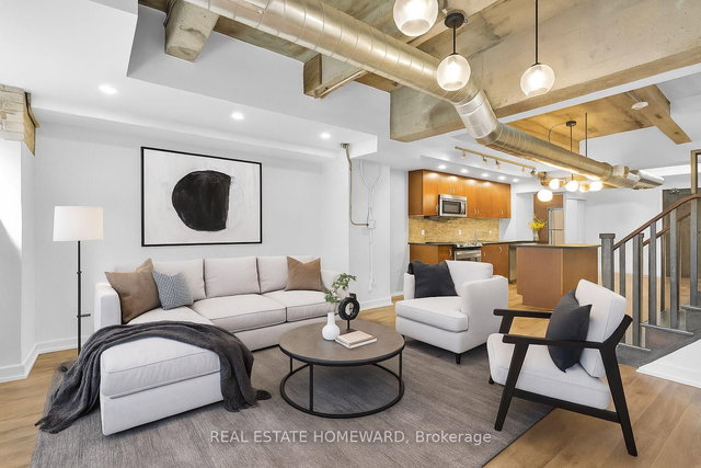 128 - 201 Carlaw Avenue