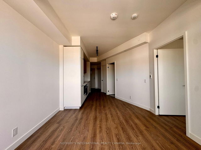 314 - 1555 Queen Street E