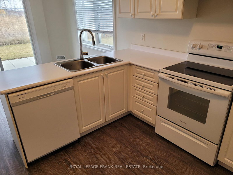 2385 Energy Dr, Clarington, L1C 3K3 | Image 2