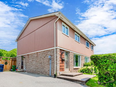 87 Lowry Sq, Toronto - Malvern image-0-1