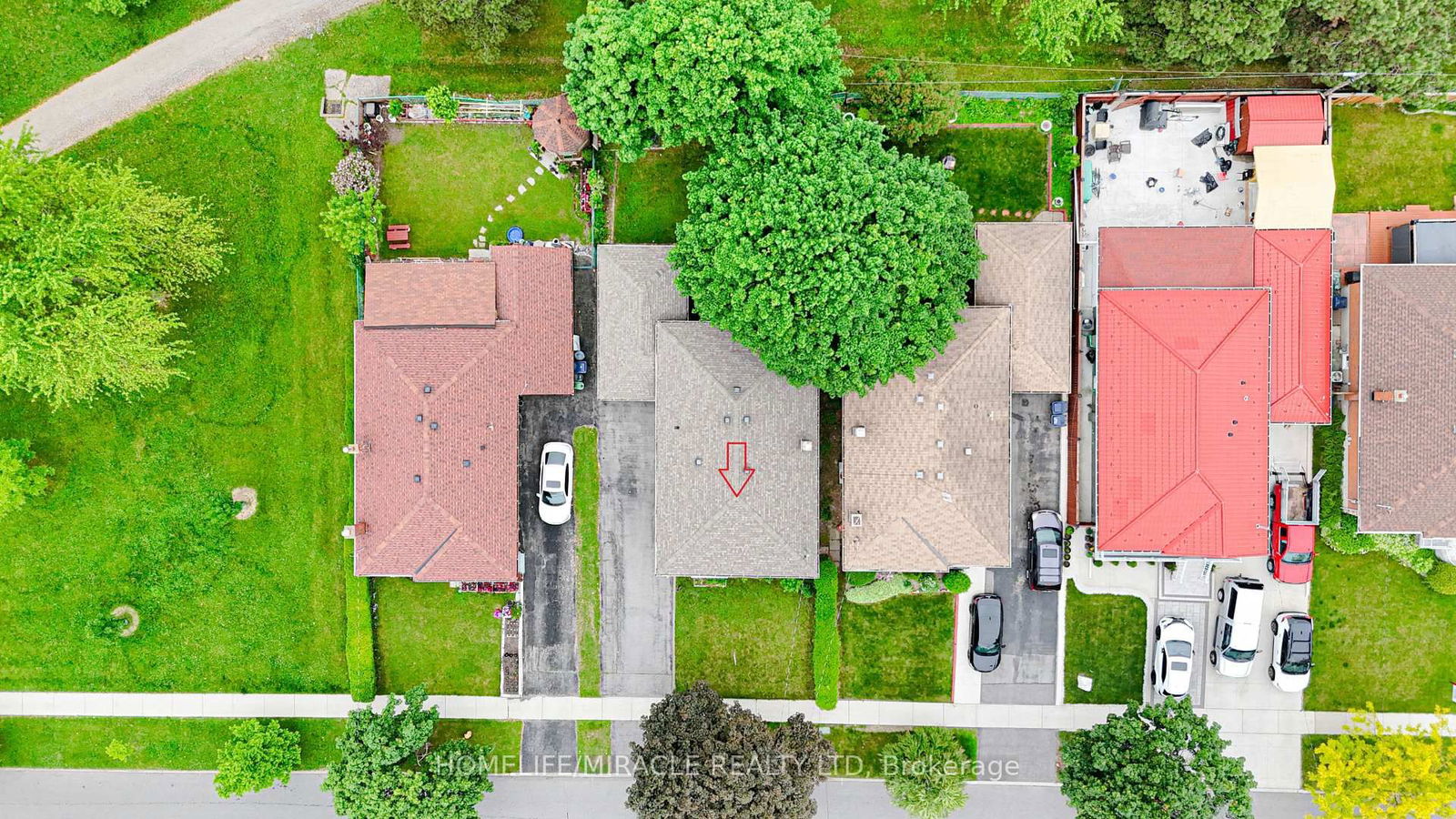 Detached House for sale at 74 Mountland Drive, Toronto, Woburn, M1G 2P1 - MLS: E12217478