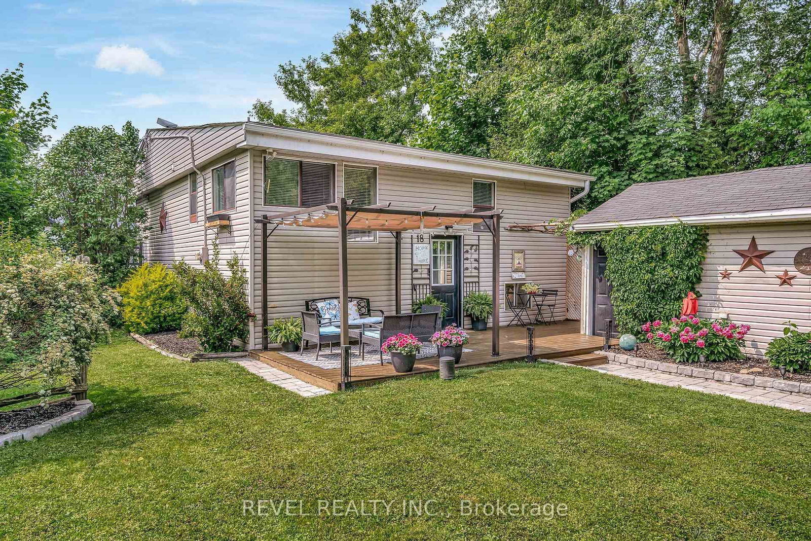 Property at 18 Armstrong