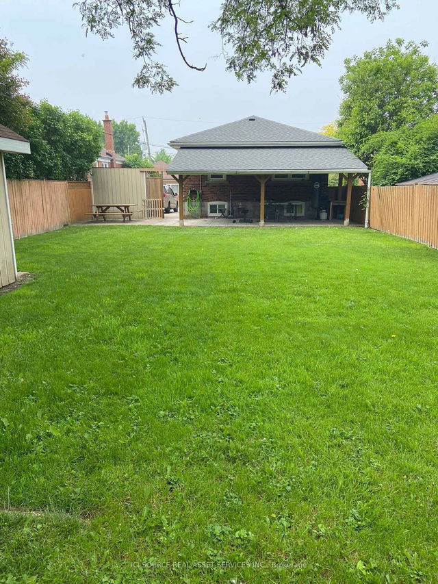 Lower Level - 17 Hubert Avenue