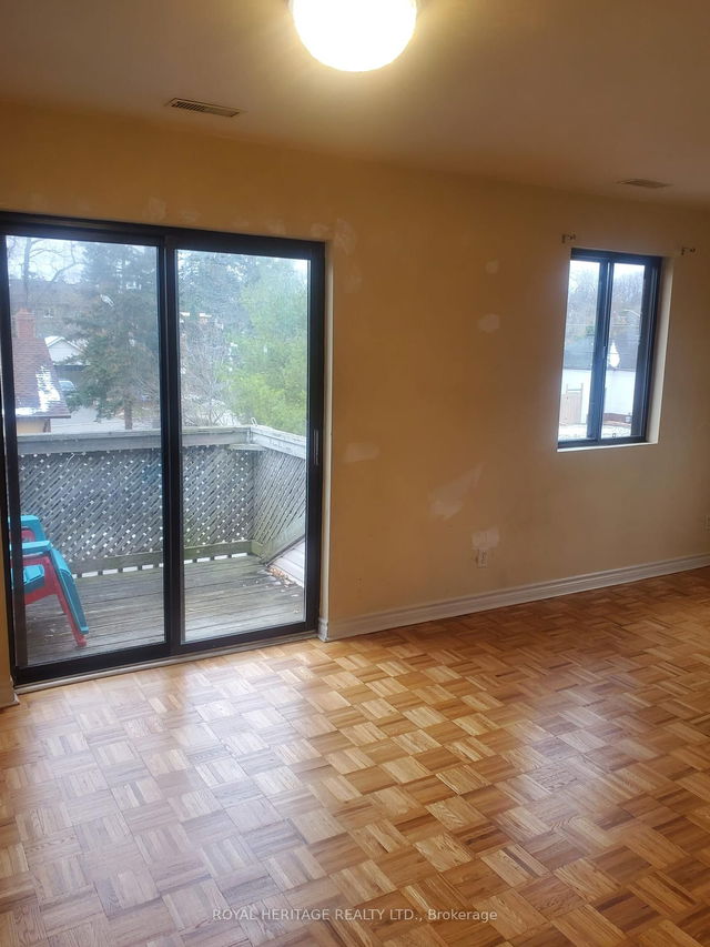 Unit 7 - 677 Marksbury Road