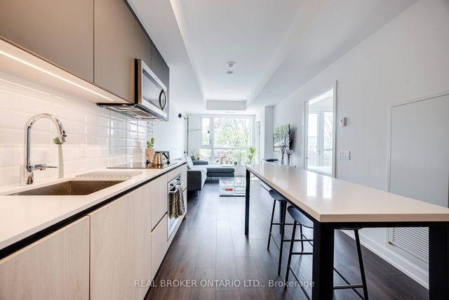 334 - 150 Logan Avenue