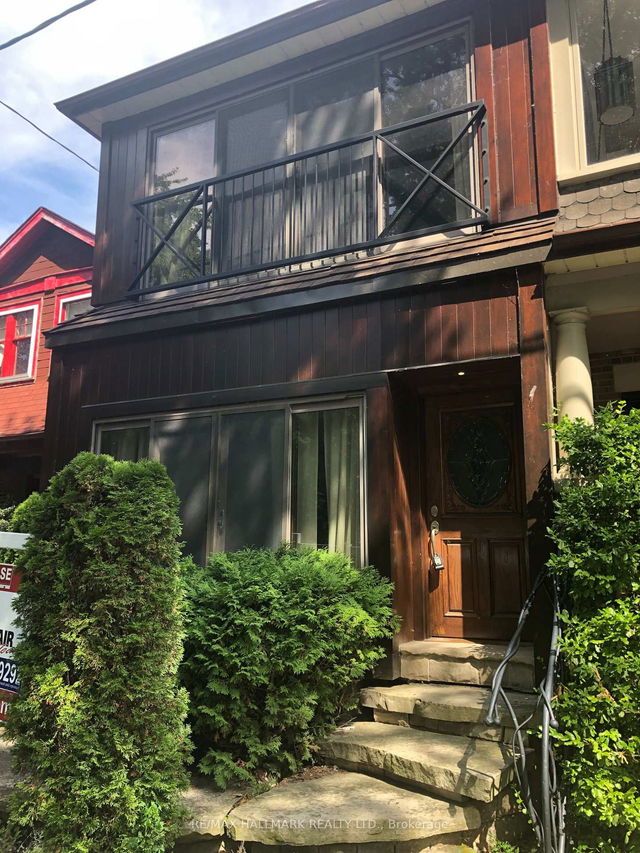 UPPER - 14 Kew Beach Avenue