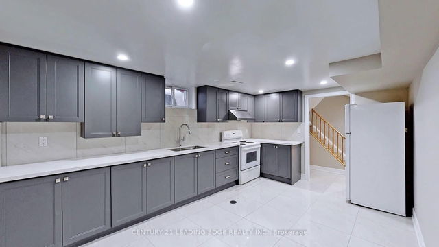 BSMT - 806 Beech Street W
