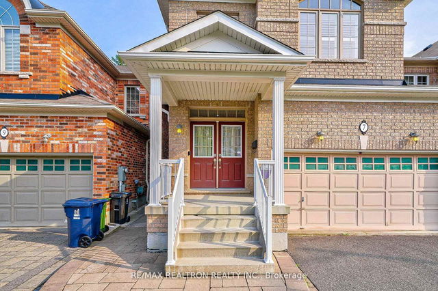 7 Beswick Park Court