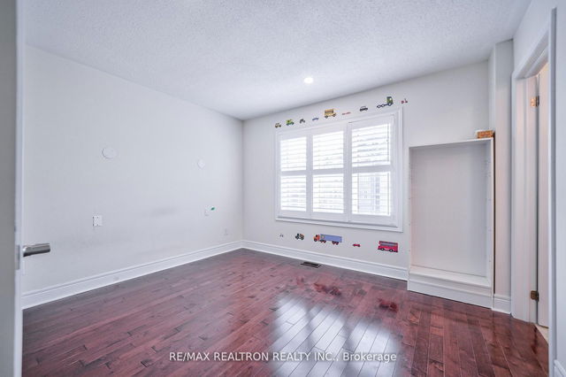 7 Beswick Park Court