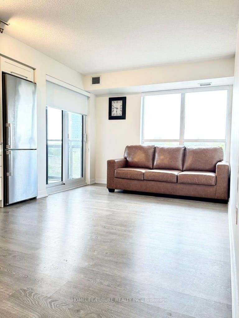 Condo for sale at 422-275 Village Green Square, Toronto, Agincourt North, M1S 0L8 - MLS: E12220640