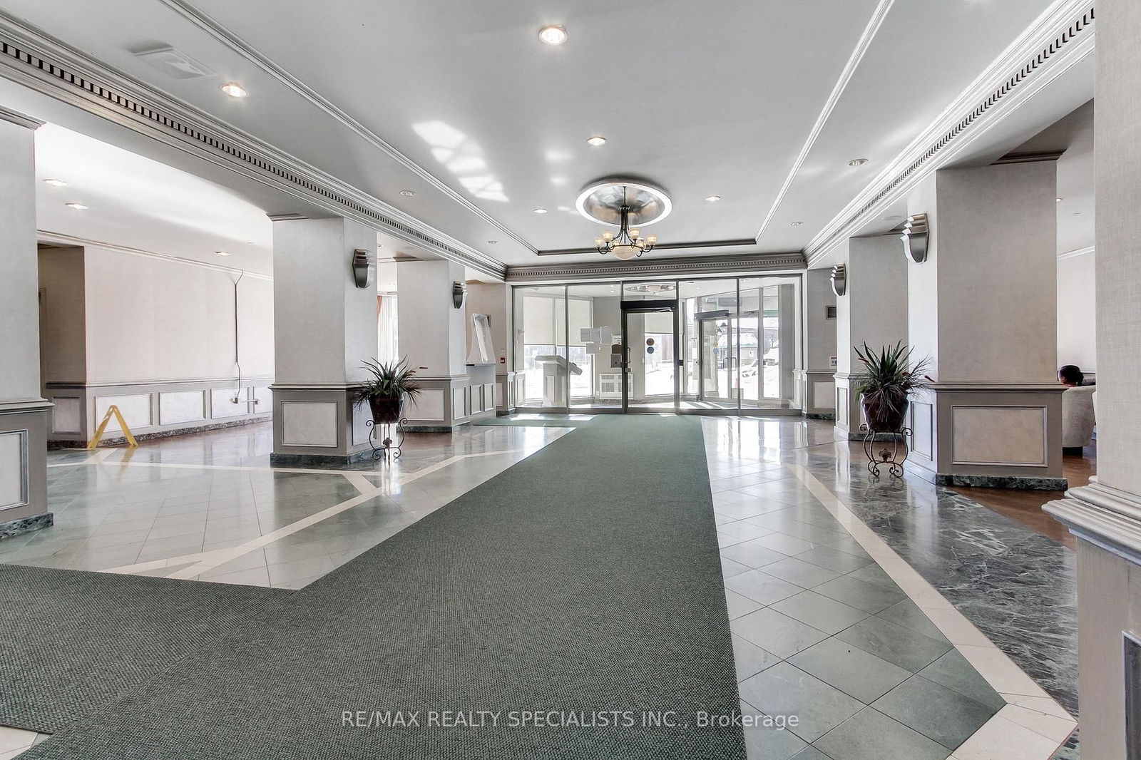 Condo for sale at 1203-168 Bonis Avenue, Toronto, Tam O'Shanter-Sullivan, M1T 3V6 - MLS: E12221050