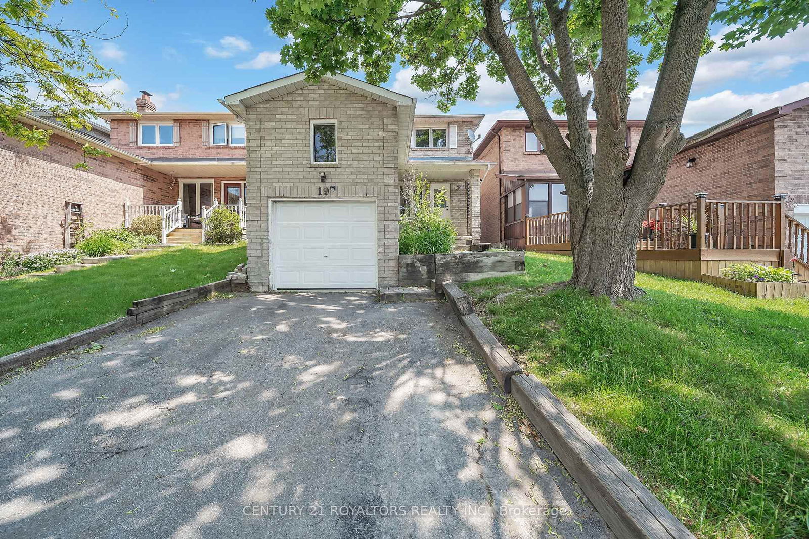 Detached House for sale at 19 Palmer Drive, Ajax, Central, L1S 5W9 - MLS: E12221245