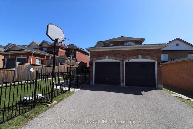 14 Mccartney Avenue