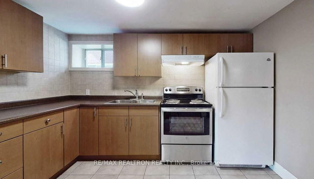 Lower - 28 Woodgrove Drive
