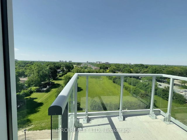 618 - 3220 Sheppard Avenue E