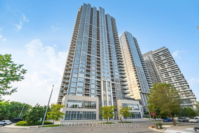 1722 - 275 Village Green Square