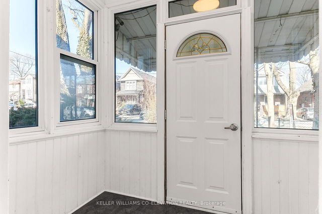 88 Redwood Avenue