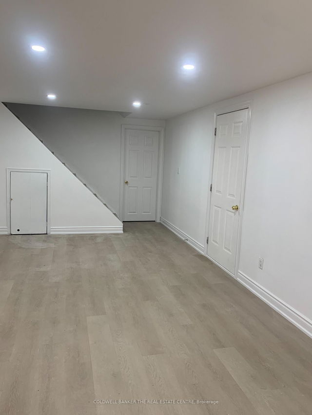 Basement - 21 Hawkstone Crescent