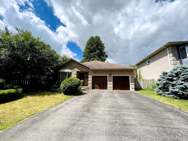27 Fernway Crescent