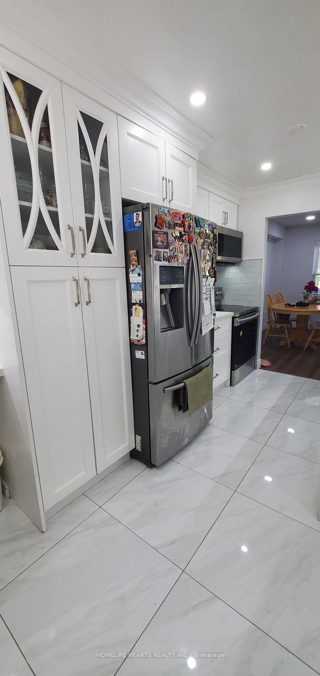 21 - 50 Silverbell Grove