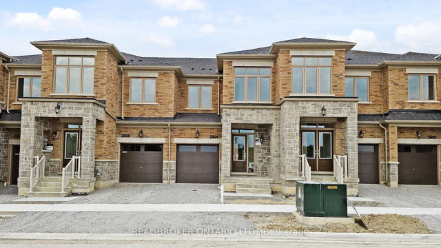 2904 Grindstone Crescent