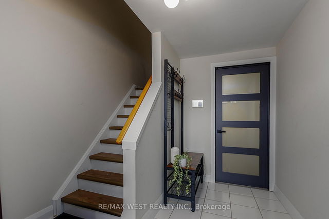 33 - 377 Military Trail