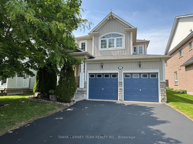 364 Carnwith Drive E