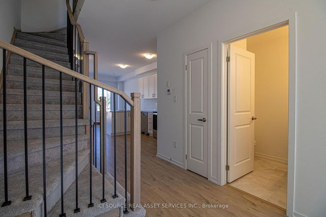 14 Bateson Street