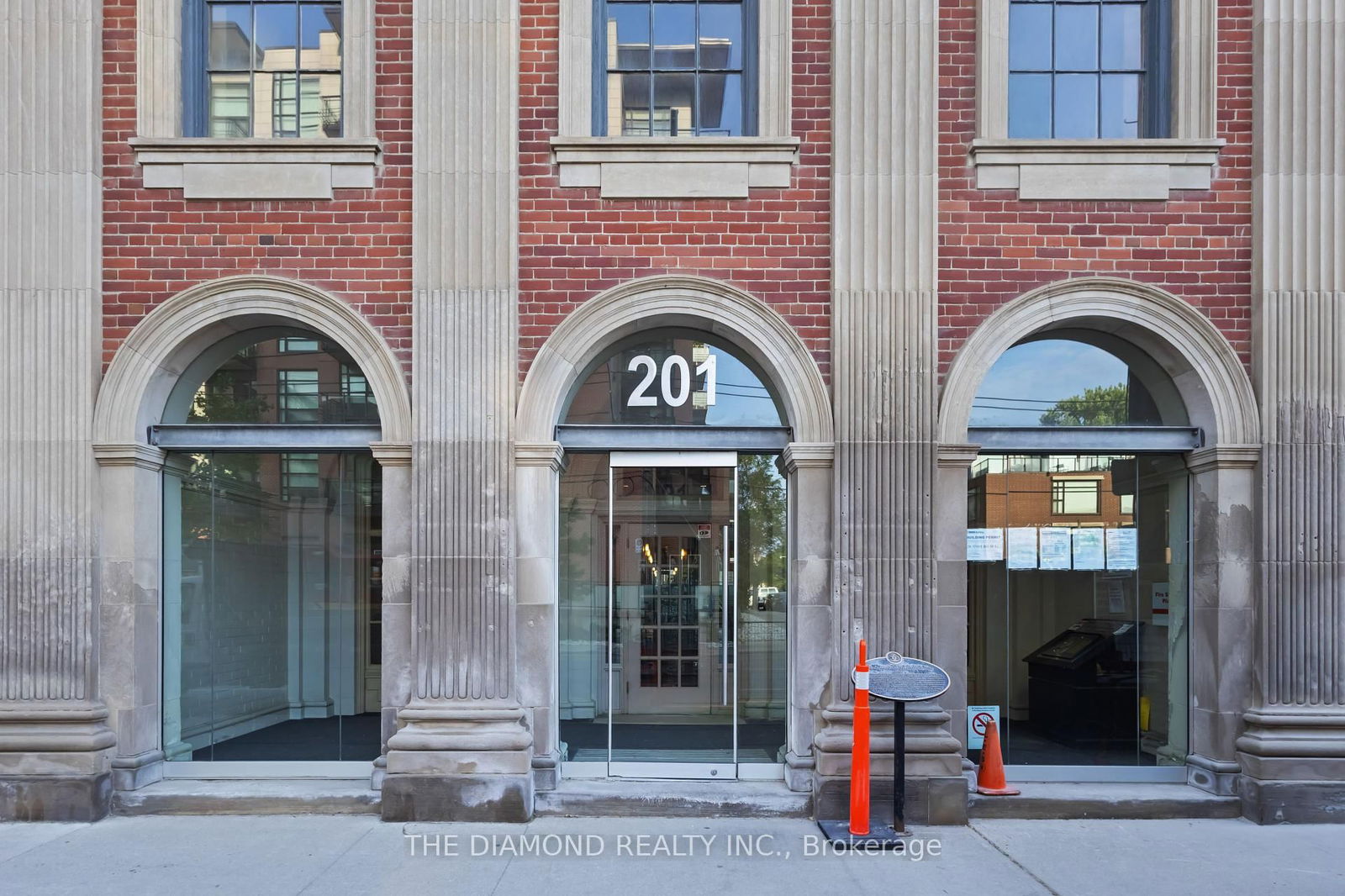 Condo for sale at 255-201 Carlaw Avenue, Toronto, South Riverdale, M4M 2S3 - MLS: E12226531