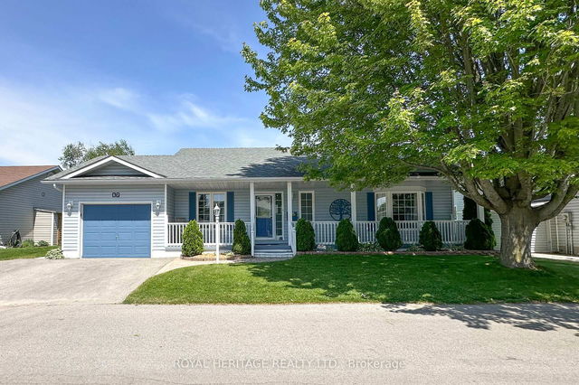 17 Fairway Drive