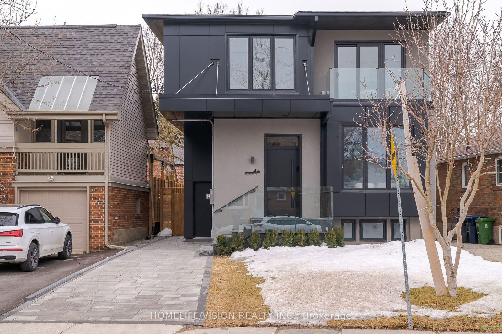 Property at 44 Doris