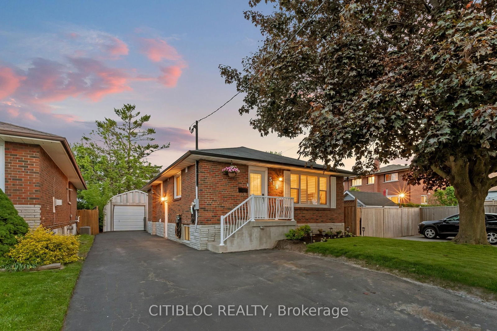 Property at 519 Lowell