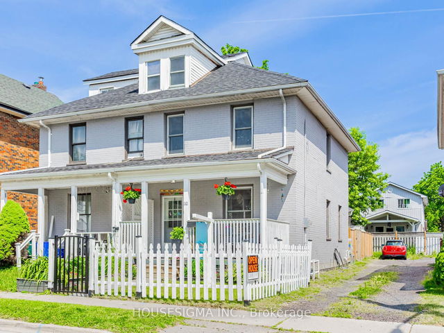 110 Agnes Street