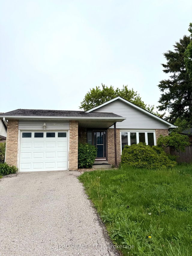 14 Pilkington Crescent