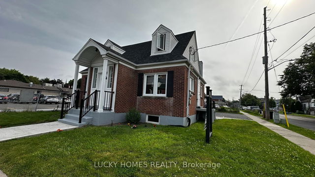 (Main+Lower) - 157 Centre Street S
