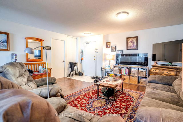 1208 - 80 Alton Towers Circle