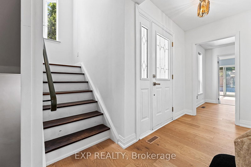 126 Slan Ave, Toronto, M1G 3B9 | Image 3