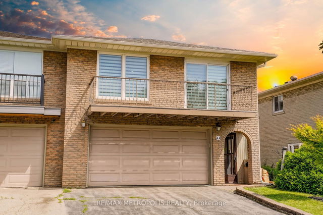 44 Tineta Crescent