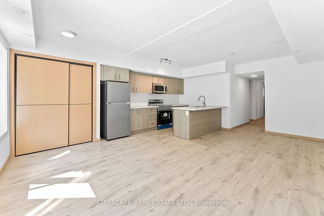 C1-105 - 3423 Sheppard Avenue E